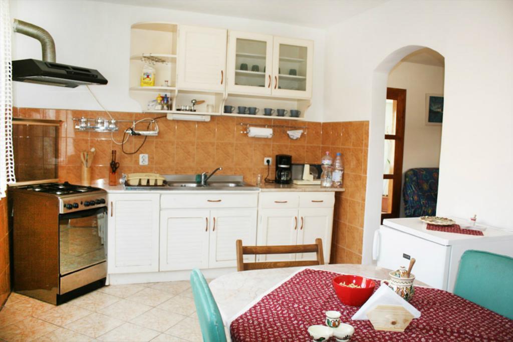Casa Fortyogo Tîrgu Secuiesc Buitenkant foto